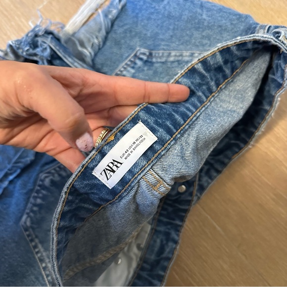 Zara Cut Off Denim Shorts | Distressed Raw Hem - Picture 6 of 6